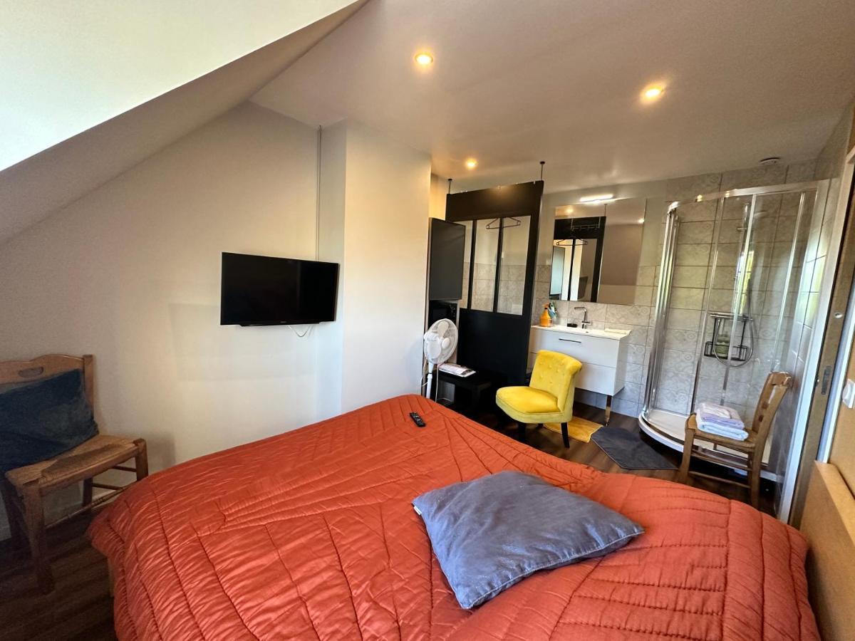 Chambre Chez Alain Et Armelle Avoine Buitenkant foto